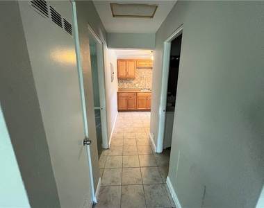 1 Penn Ridge Ct - Photo Thumbnail 3