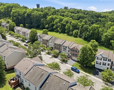 634 E Village Green Blvd - Photo Thumbnail 18