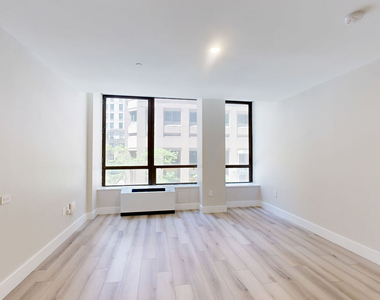95 Wall Street - Photo Thumbnail 2