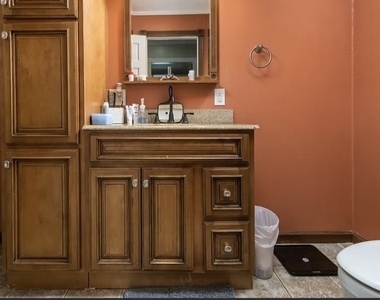 315 Hill Ave - Photo Thumbnail 12