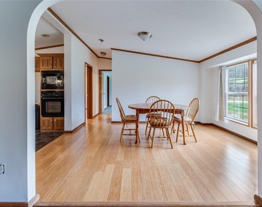 113 Anthony Road - Photo Thumbnail 4