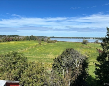 34 Lakeshore Road - Photo Thumbnail 35