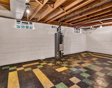 82 Clovercrest Drive - Photo Thumbnail 30