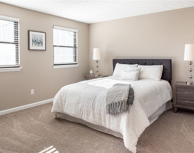 89 Chartwell Court - Photo Thumbnail 7