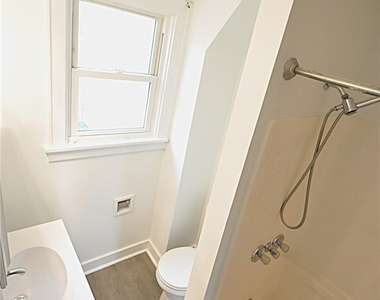 8525 Main Street - Photo Thumbnail 10