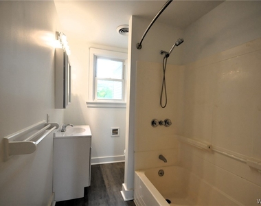 8525 Main Street - Photo Thumbnail 12