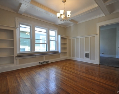 9 Wellington Road - Photo Thumbnail 8