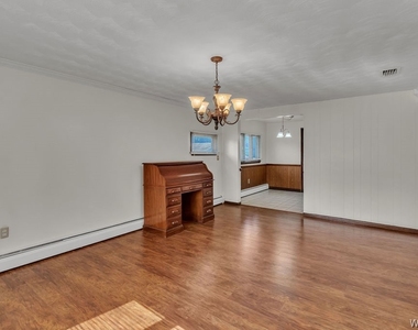 28 Mead St. - Upper Unit - Photo Thumbnail 29