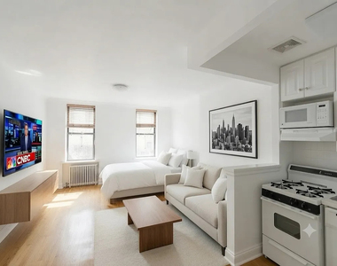 332 West 14th Street - Photo Thumbnail 1