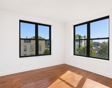 2250 Clarendon Road - Photo Thumbnail 2