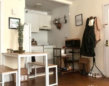 111 Saint Johns Place - Photo Thumbnail 6