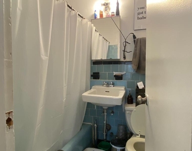 111 Saint Johns Place - Photo Thumbnail 7