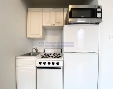 936 West End Avenue - Photo Thumbnail 2
