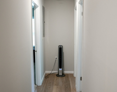 307 Pinewood Drive - Photo Thumbnail 22