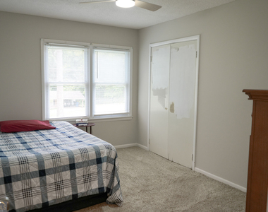 307 Pinewood Drive - Photo Thumbnail 20
