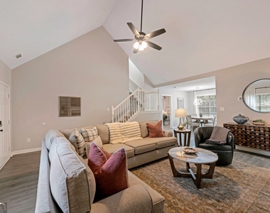 6839 Sandy Creek Drive - Photo Thumbnail 1