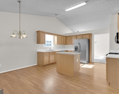 2343 Cove Lake Way - Photo Thumbnail 5