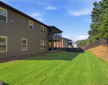 2530 Maple Ridge Lane - Photo Thumbnail 36