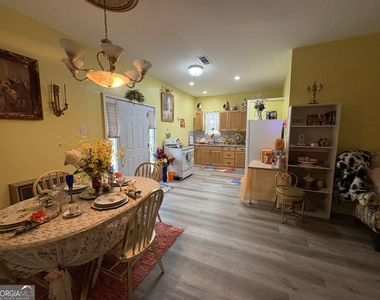 1030 Covered Bridge Road - Photo Thumbnail 6