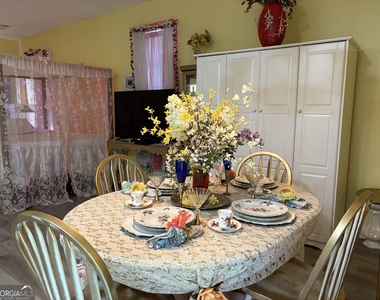 1030 Covered Bridge Road - Photo Thumbnail 4