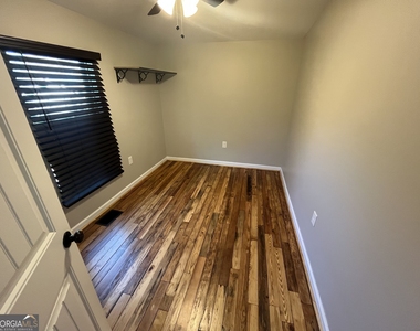 3 Beech Street - Photo Thumbnail 11