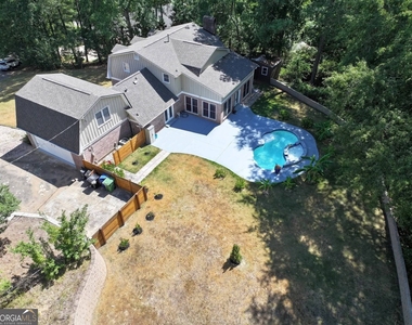 1531 Dartmouth Court - Photo Thumbnail 36
