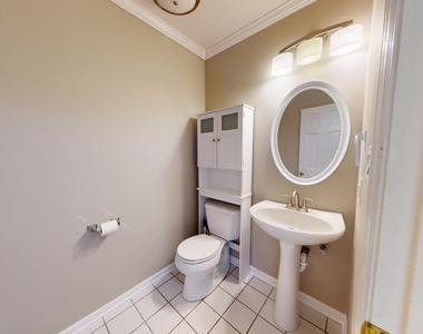 1531 Dartmouth Court - Photo Thumbnail 12