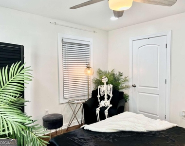 1165 Eggleston Street Sw - Photo Thumbnail 14