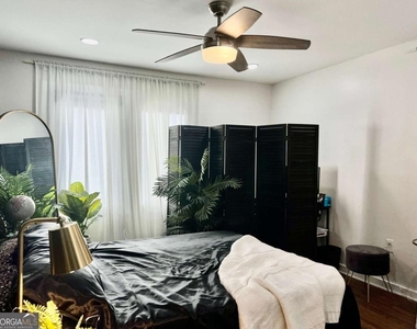 1165 Eggleston Street Sw - Photo Thumbnail 3
