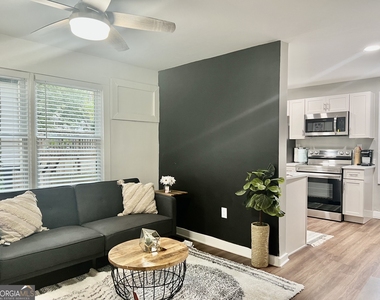 1165 Eggleston Street Sw - Photo Thumbnail 14