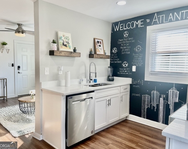 1165 Eggleston Street Sw - Photo Thumbnail 16