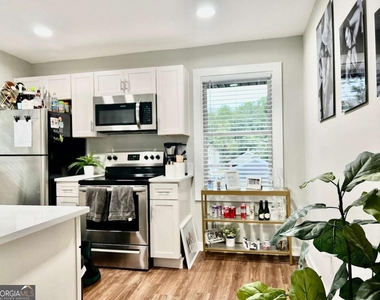 1165 Eggleston Street Sw - Photo Thumbnail 7