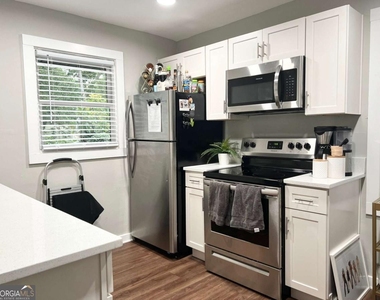1165 Eggleston Street Sw - Photo Thumbnail 8