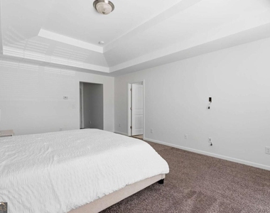 565 Dasheill Lane - Photo Thumbnail 20