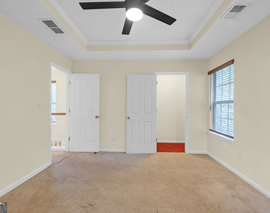 5475 Hampton Court - Photo Thumbnail 14