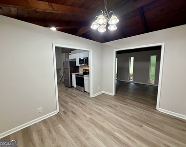 5776 Windermere Court - Photo Thumbnail 3