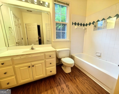 4009 Treemont Lane - Photo Thumbnail 19