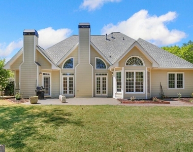 4009 Treemont Lane - Photo Thumbnail 33