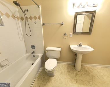 4009 Treemont Lane - Photo Thumbnail 31