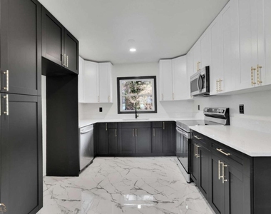 1722 San Gabriel Avenue - Photo Thumbnail 8
