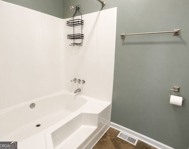 157 Davidson Drive - Photo Thumbnail 13