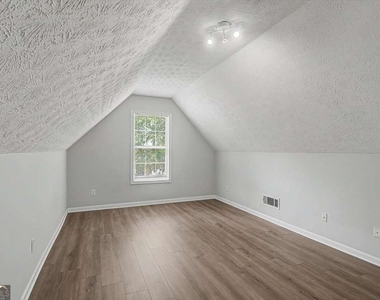 665 Peachtree Trail Drive - Photo Thumbnail 17