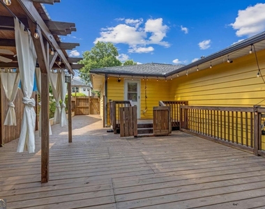 844 Deckner Avenue Sw - Photo Thumbnail 18