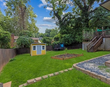 844 Deckner Avenue Sw - Photo Thumbnail 23