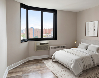 3333 Broadway - Photo Thumbnail 2