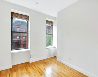  West 45th Street & 9th ave - Photo Thumbnail 2