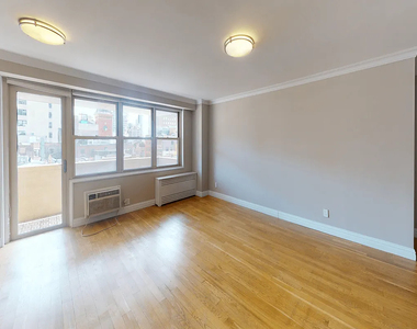 Tribeca Full Service With Water Views - Photo Thumbnail 3