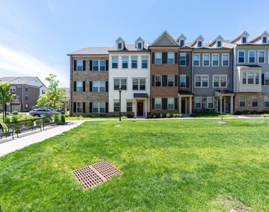 18 Cortland Ct - Photo Thumbnail 32