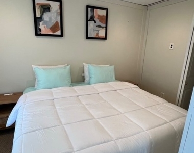 815 Seymour Ave - Photo Thumbnail 12