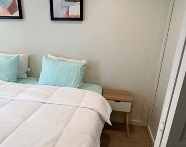 815 Seymour Ave - Photo Thumbnail 10